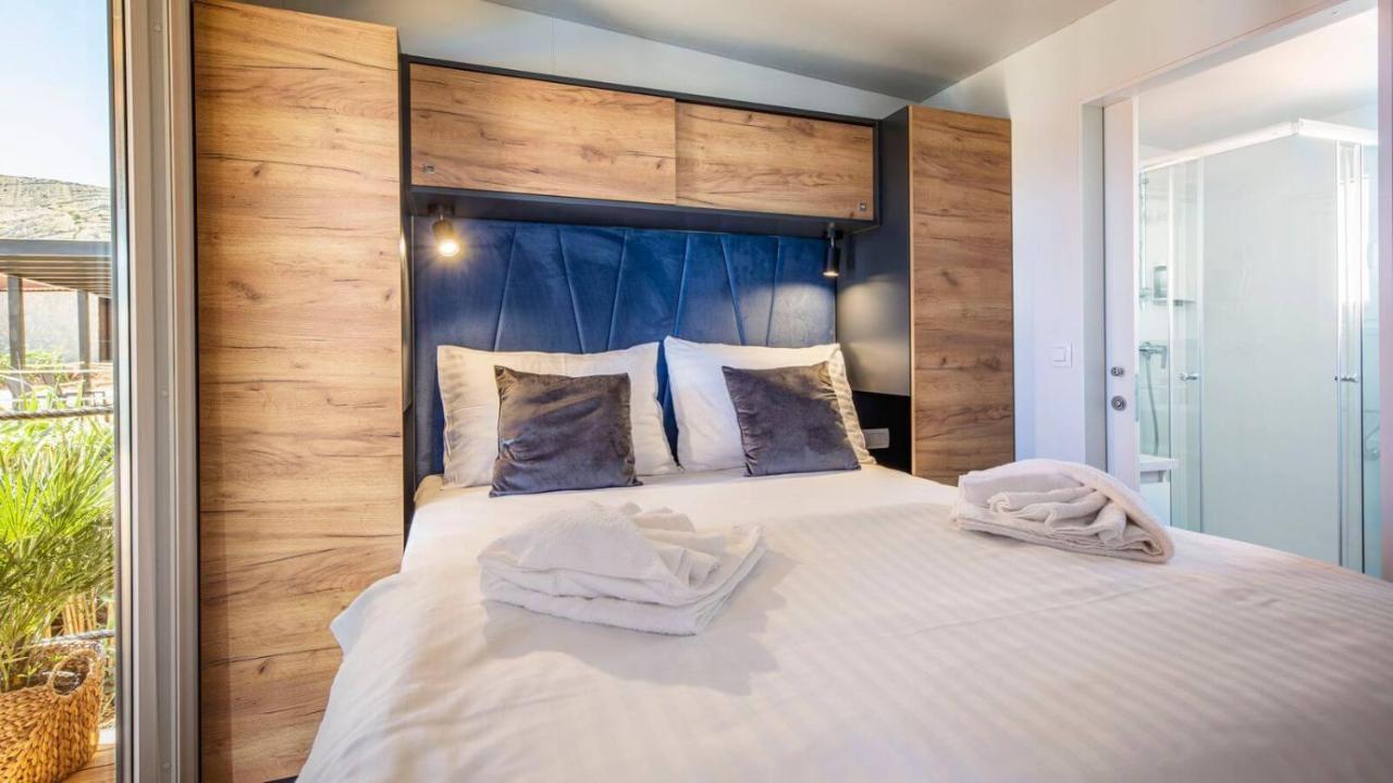 Terra Park SpiritoS Hotel Kolan Bagian luar foto