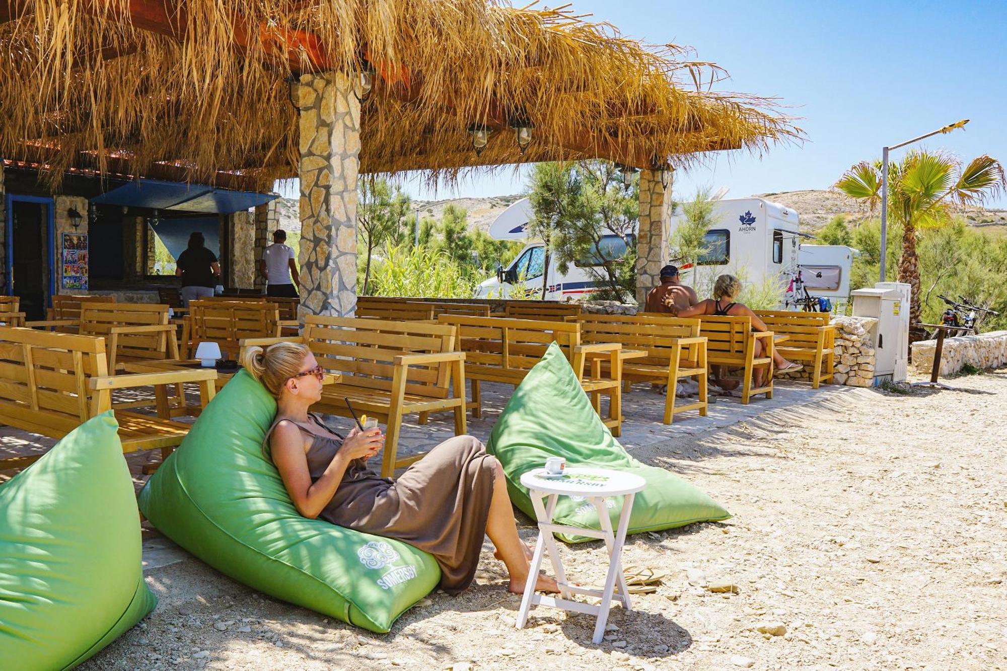 Terra Park SpiritoS Hotel Kolan Bagian luar foto