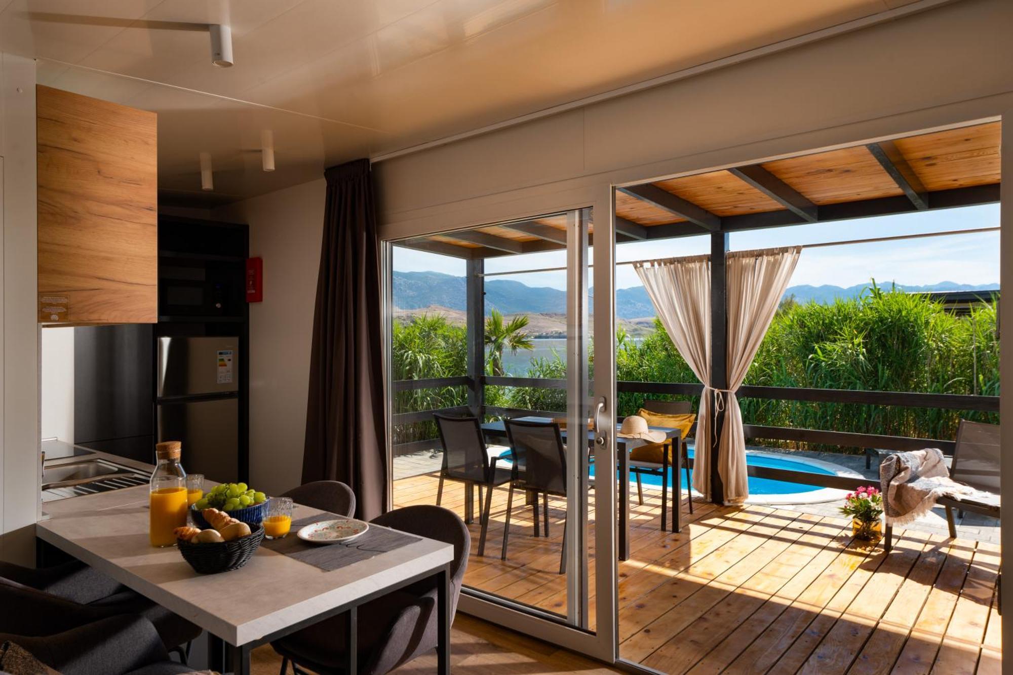 Terra Park SpiritoS Hotel Kolan Bagian luar foto